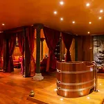 Macchi Restaurant & Szálloda 4*