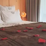 Macchi Restaurant & Szálloda 4*