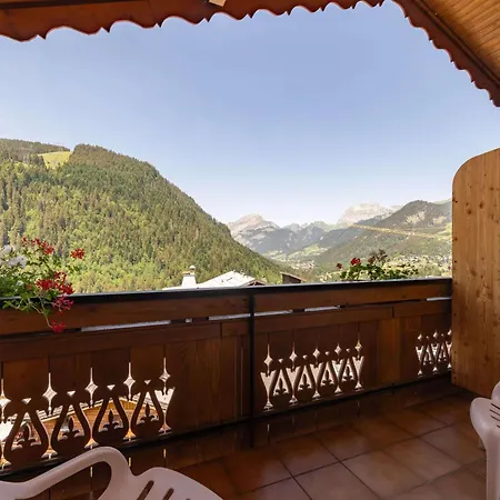 Macchi Restaurant & 4* شاتيل